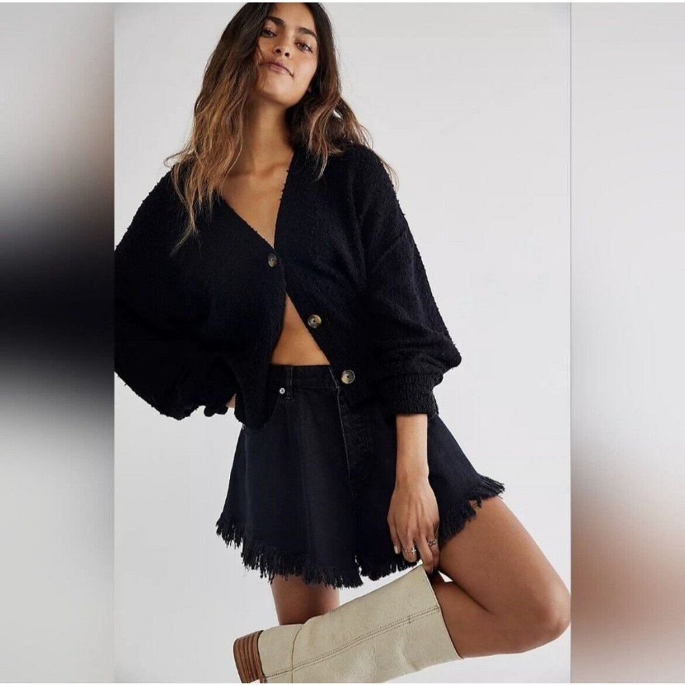 Free People Found My Friend Cardigan sweater Black XSMALL ESF13006